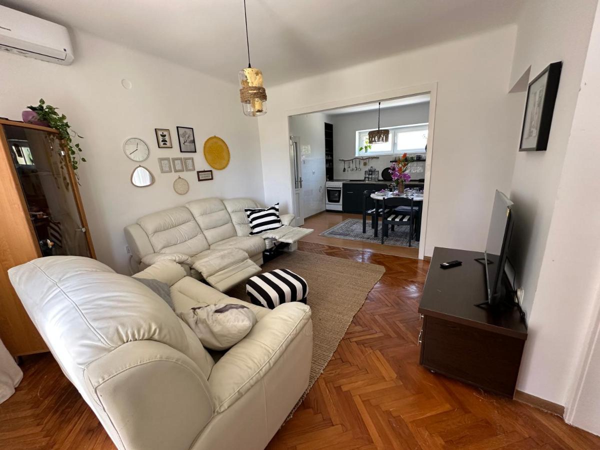 Cosy Family Apartment Marina Kastela Near Airport Exteriér fotografie