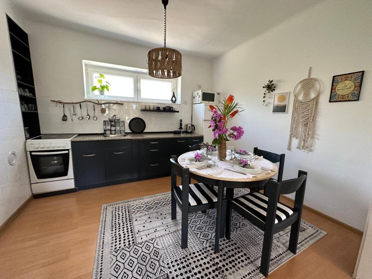 Cosy Family Apartment Marina Kastela Near Airport Exteriér fotografie